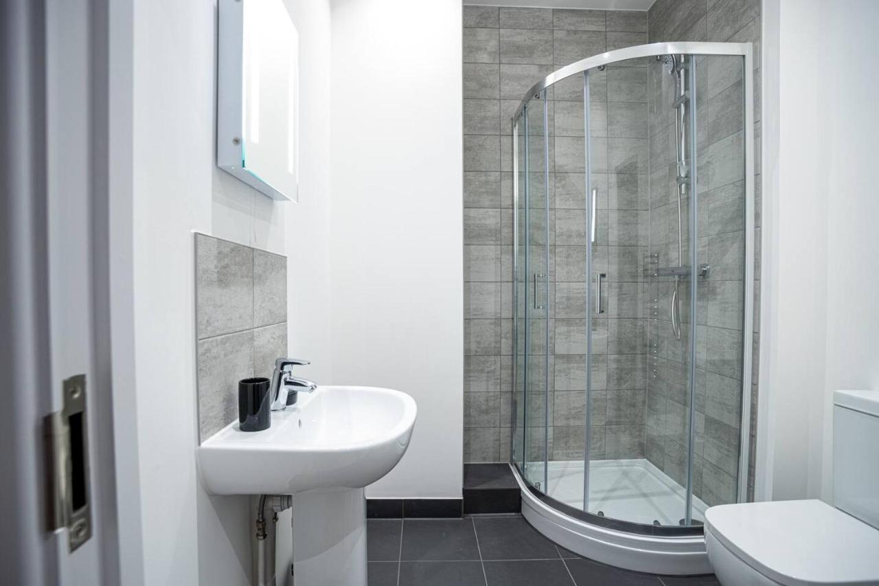 Bayard Apartments 2 Bedroom City Centre Apartment Peterborough Exterior foto